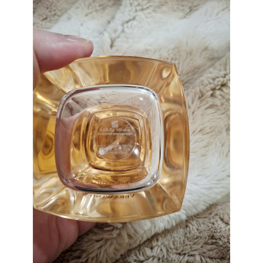 Vera Wang eau de parfum spray 3.4 Oz Half Bottle - Picture 3 of 5